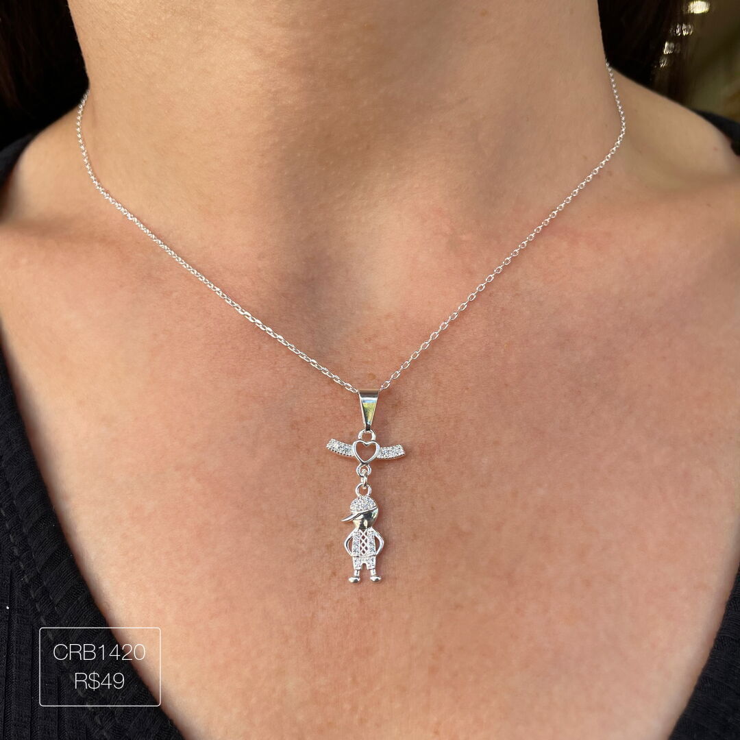 Colar Canga c/ 1 Menino Cravejado Cristal Prateado